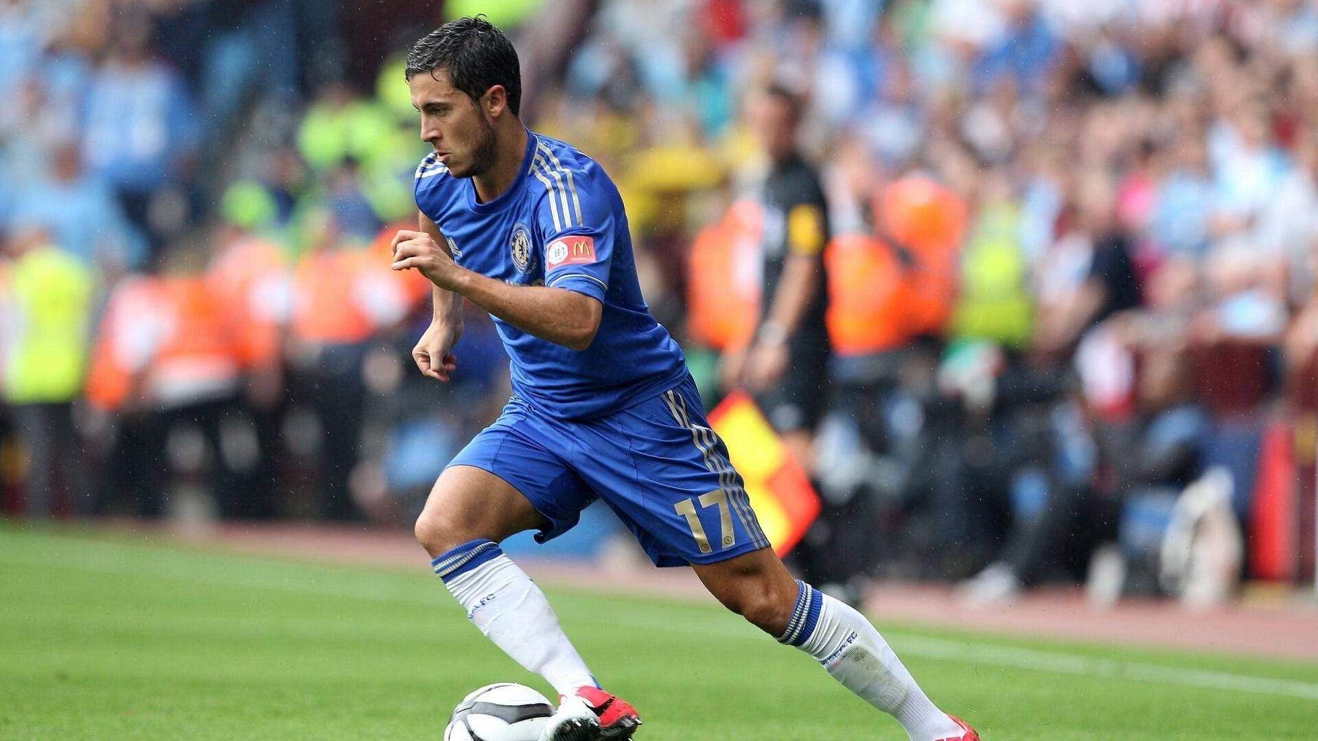 切尔西连续不败,展现夺冠强势态势,切尔西时隔50年夺冠